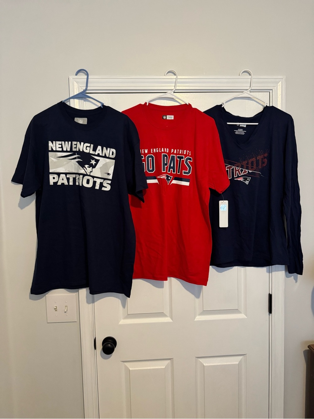 New England Patriots Shirt Bundle (2 Men’s SS + 1 Women’s LS)